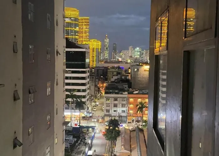 Az Sweet 2br A Venue Residences Poblacion Makati 4* Manila